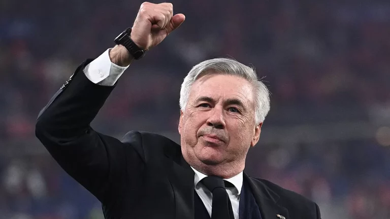 Ancelotti calla la boca a un periodista del Real Madrid