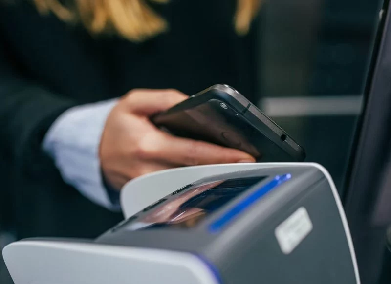 ¿SE PUEDE LLEVAR EL DNI EN GOOGLE WALLET?