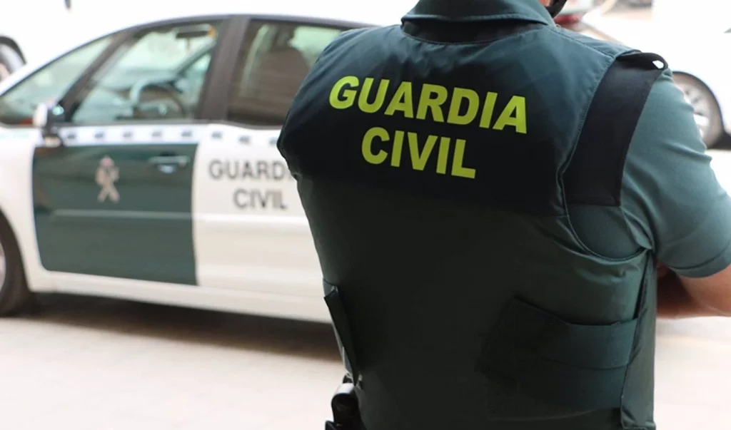 Un Aviso Que Invita A Revisar Nuestros Hábitos Al Volante