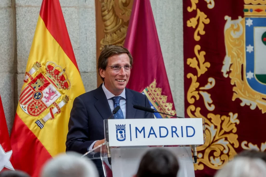 La Masificación Hace Desaparecer Varios Locales De Malasaña Y El Resto De Madrid 1 Europapress 6158618 Alcalde Madrid Jose Luis Martinez Almeida Ofrece Rueda Prensa Acto Entrega