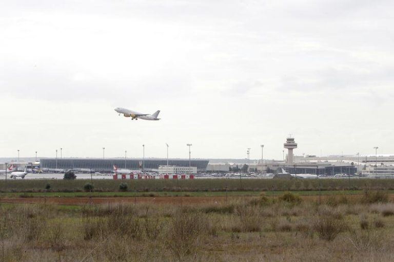 Las islas Baleares padecen caos aéreo por normativa de tráfico por el temporal
