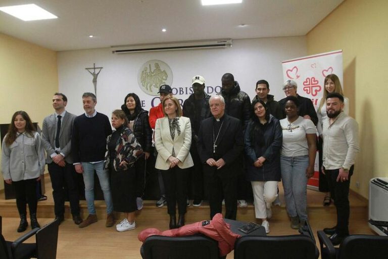 El Gobierno de Galicia exige transparencia sobre los inmigrantes que llegan a la región, después de acoger a 15 niños