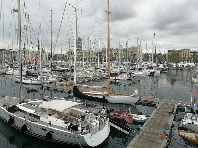 Tendencias náuticas en España: 4.302 barcos de recreo matriculados hasta agosto, pero un 17% menos