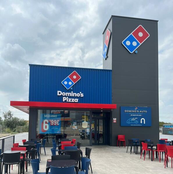 Domino’s Pizza sigue en alza en España tras abrir más de 10 locales en el primer semestre de 2024