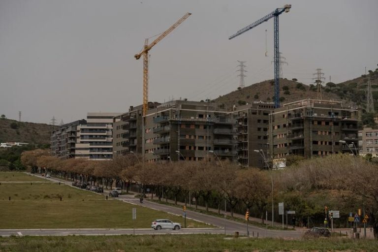 Se dispara el precio de la vivienda libre, con su mayor alza en dos años