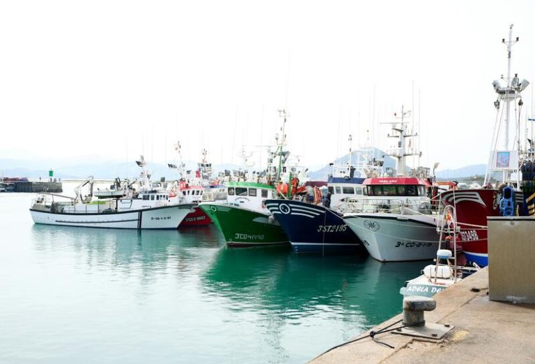 La flota pesquera de España podrá continuar pescando en el Pacífico oriental hasta 2026