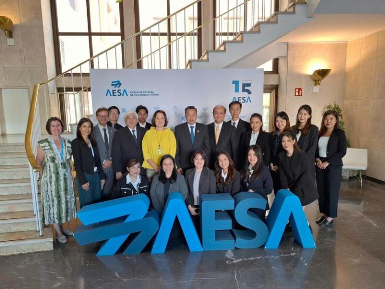 AESA firmó un tratado de cooperación internacional en materia de aviación civil con Tailandia
