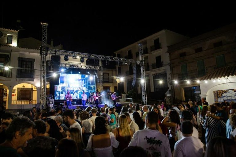 ¡Vaya fiestón! El Festival ‘Músicos en Movimiento’ arrasó en Badajoz con 5.000 asistentes