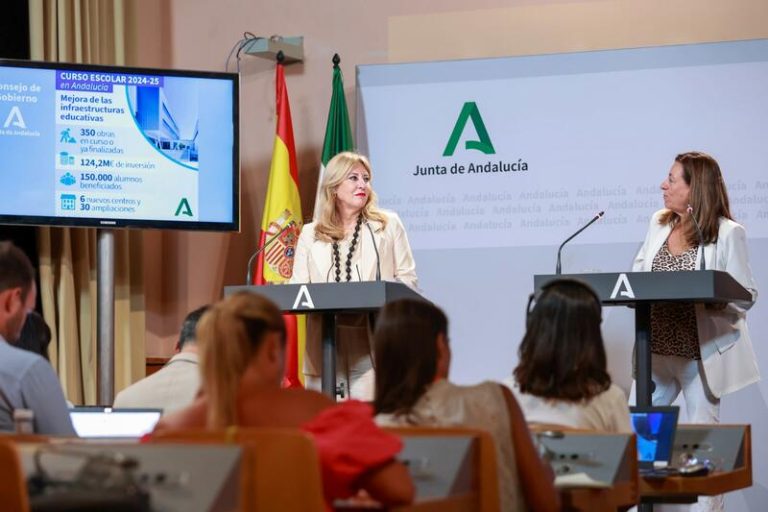 La Junta defiende el acento andaluz de Montero tras imitarlo Esperanza Aguirre: «La ministra tendrá otros males», no ese