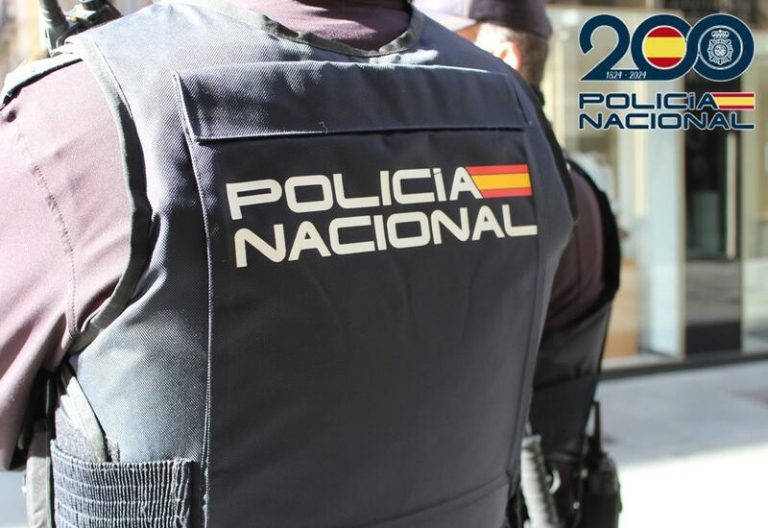 Macabro hallazgo en Granada durante las tareas de recogida de desperdicios en un local
