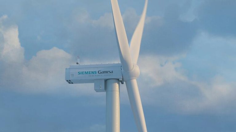 CCOO y UGT rechazan los despidos en Siemens Gamesa y reclaman recolocaciones internas