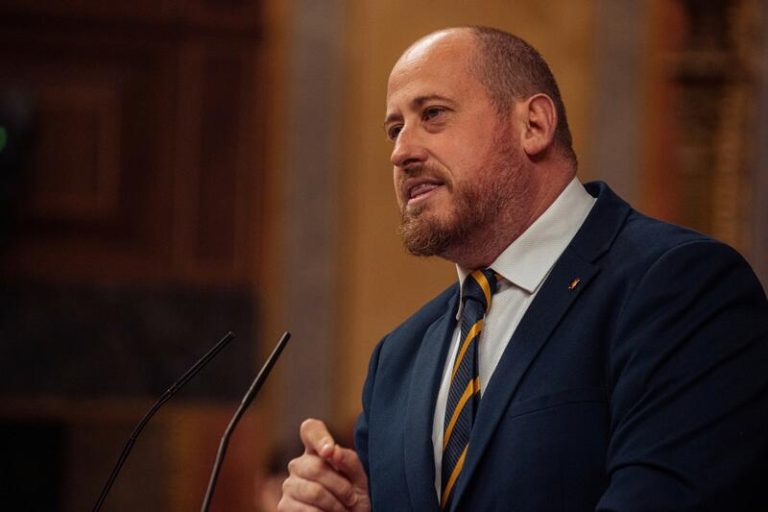 Adiós a la moción de Vox: El Congreso frena su plan de desviar los «gastos superfluos» de los Presupuestos a la Sanidad