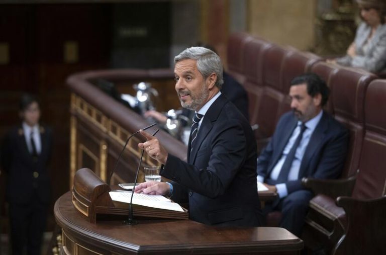 Vox frustra la moción del PP contra la financiación especial catalana en el Congreso