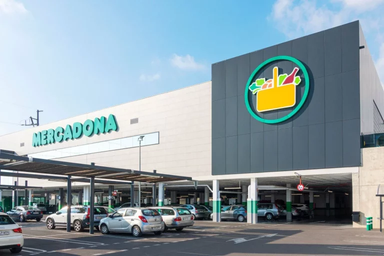 Mercadona arrasa con un producto de limpieza facial de Deliplus, 3 en 1 y baratísimo