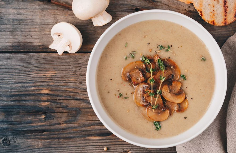 Crema de champiñones y setas para noches frías