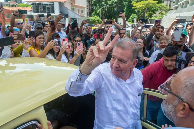 Edmundo González, el exiliado colombiano, y el pacto entre España y Venezuela