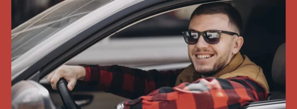La Dgt Puede Meterte Una Buena Multa Por Llevar Estas Prendas Y Accesorios Al Volante 77 Dgt: ¿Son Adecuadas Las Gafas Fotocromáticas Para Conducir?