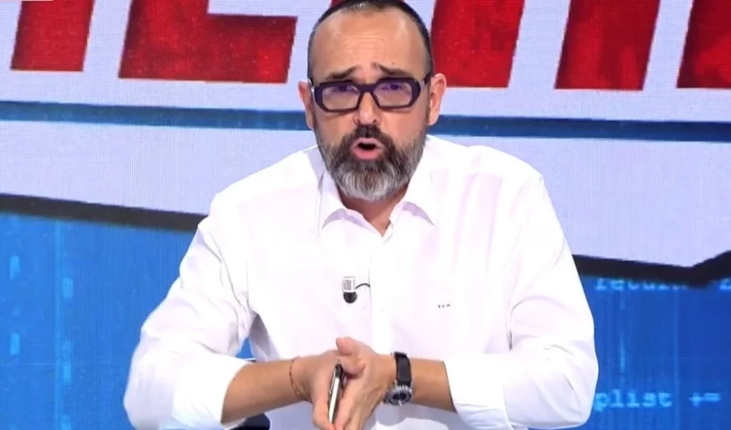 La estrategia legal y artística de 'Todo es mentira'