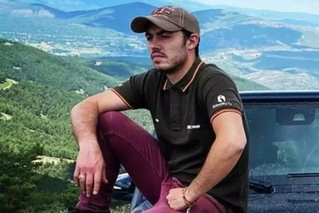 El Actor Que Trabajó En 'Aquí No Hay Quien Viva', Dejó La Tele Y Ahora Vive De La Caza 3 La Influencia Y Legado De Paco En El Mundo De La Caza
