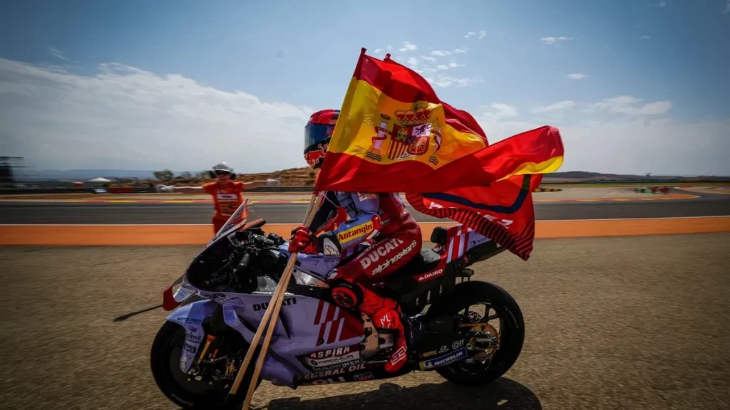 Ducati Se Posiciona En La Guerra De Márquez Y Bagnaia 1 Marc Márquez Desata La Euforia En Ducati