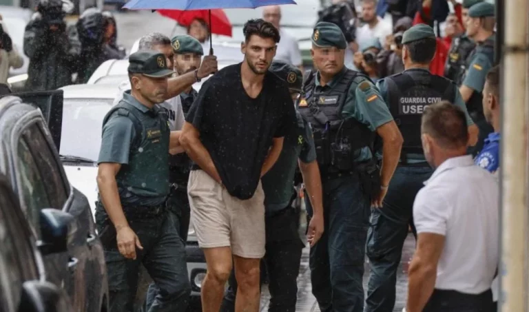 El problema que plantea Rafa Mir al Valencia CF más allá de la Justicia