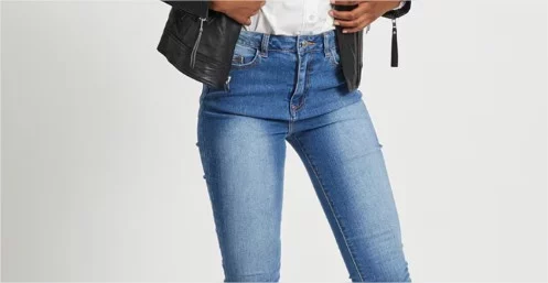 Esta Camiseta De Mujer De El Corte Inglés Está Disponible En 8 Colores Y Cuesta Menos De 10 Euros 2 Pantalon Pitillo