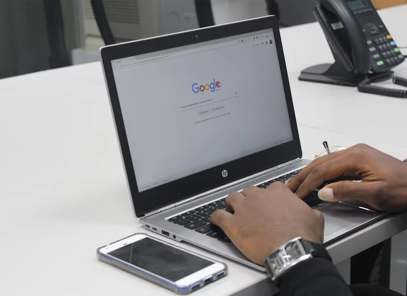 Muchísimo cuidado con esta extensión de Google Chrome: no lo sabes y registra tus movimientos