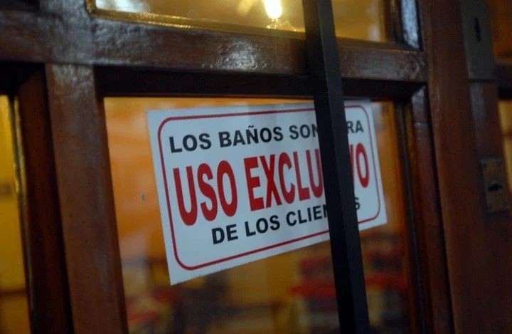 Comparaciones Con Otros Establecimientos