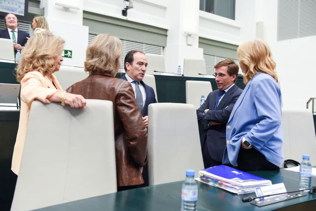 Madrid Busca Rescatar La Zona De Bajas Emisiones Con 330 Millones En Multas En El Aire 1 Europapress 6231821 Segundo Teniente Alcalde Madrid Borja Carabante Alcalde Madrid Jose Luis