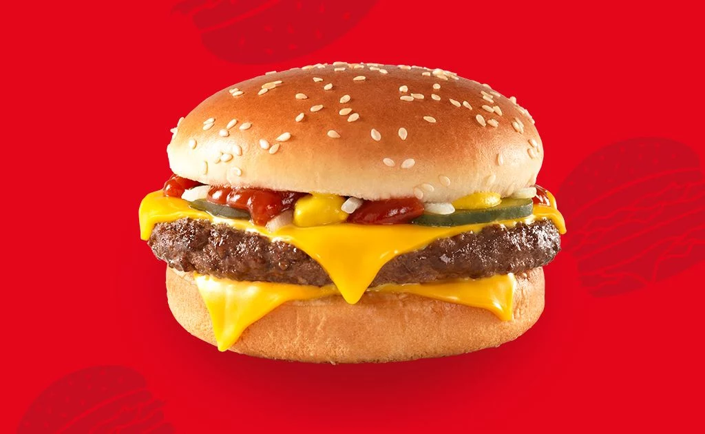 La Cuarto de libra: una hamburguesa icónica y fresca