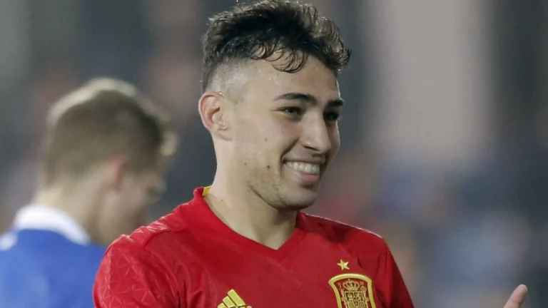 Munir quiere volver con su ex para evitar jugar en Segunda