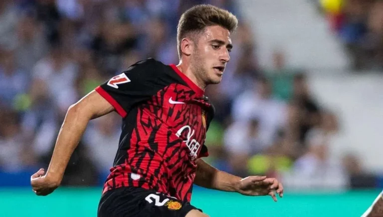 Robert Navarro avisa al Athletic con otra oferta en LaLiga