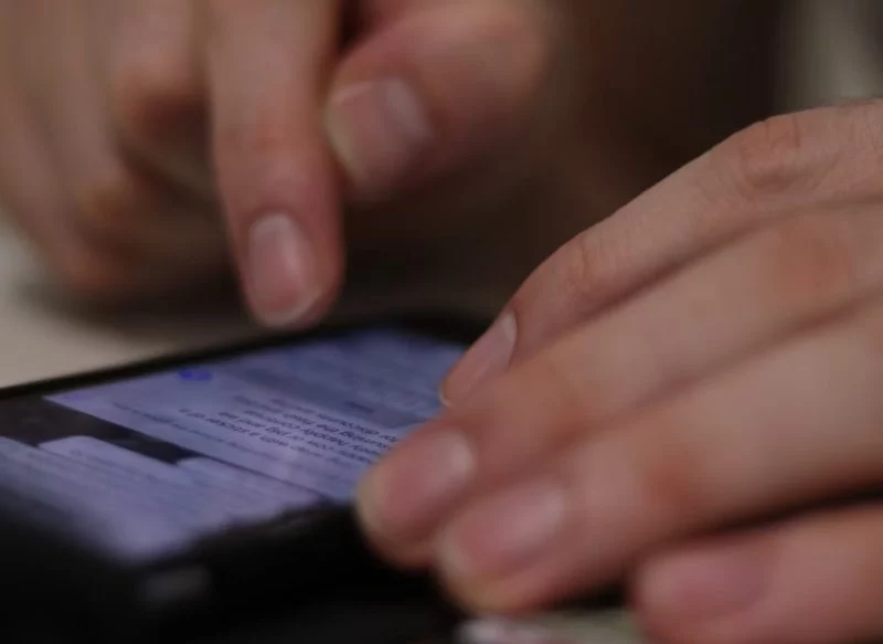 CÓMO ACTIVAR LA BANDERA DE WHATSAPP
