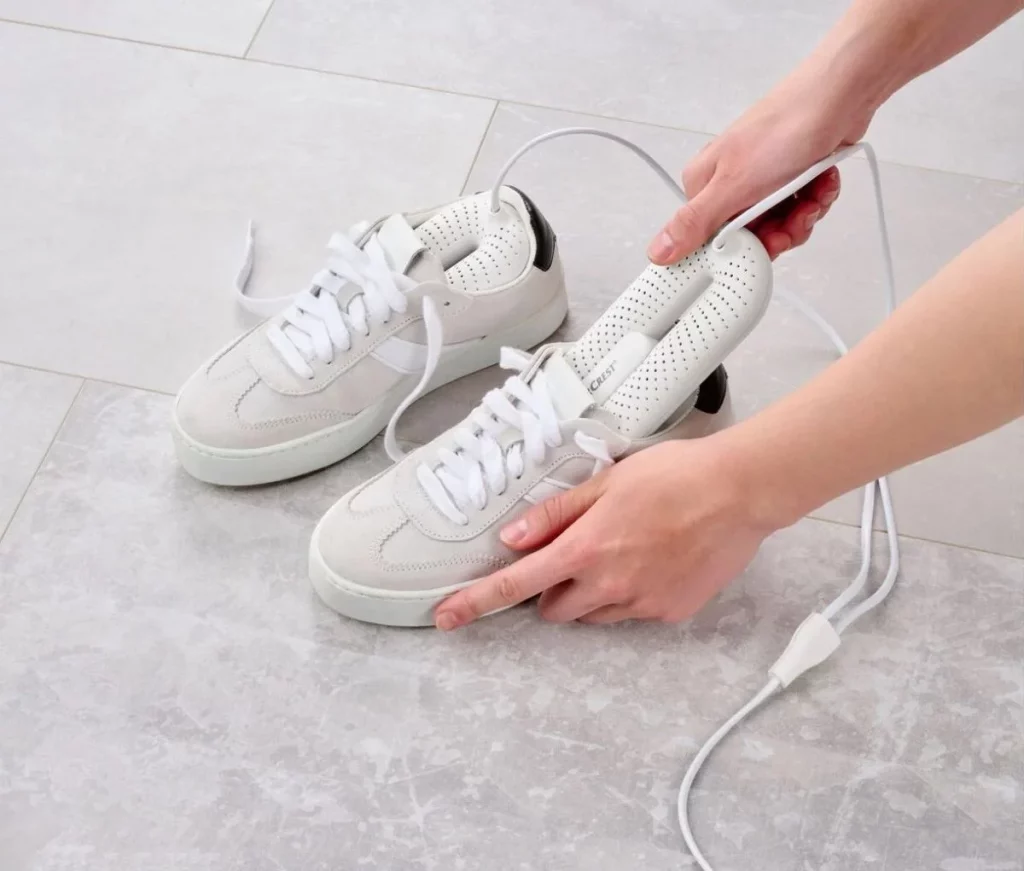 Mantén Tus Zapatos Y Zapatillas Secos Y Libres De Olores Con El Inventazo De Lidl Marca Silvercrest 133 Una Inversión Accesible Para El Cuidado De Tus Zapatos