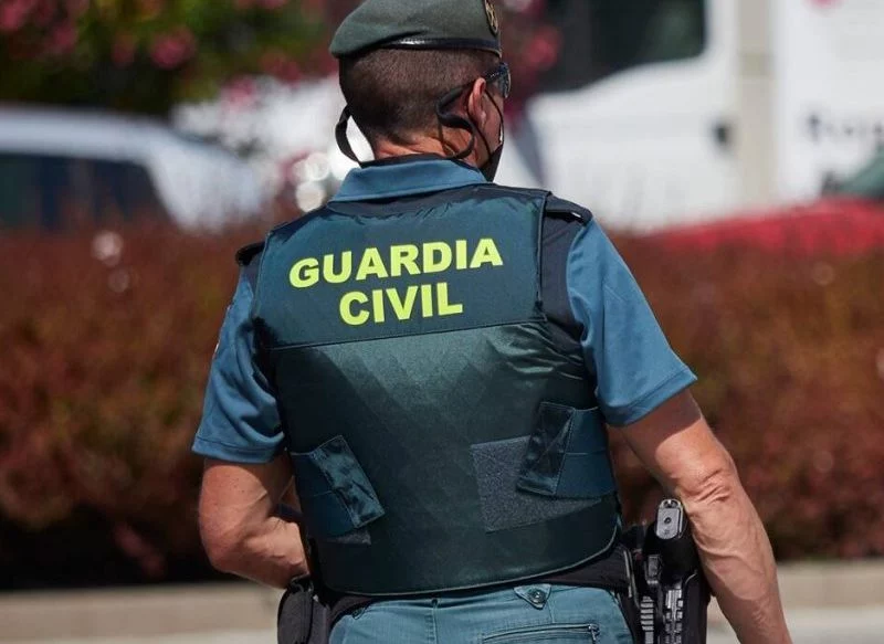 Como La Guardia Civil Te Pille Esta Tarjeta En La Cartera, Te Va A Caer Un Buen Puro 74 ¿Qué Dice La Normativa Sobre Las Navajas En España?