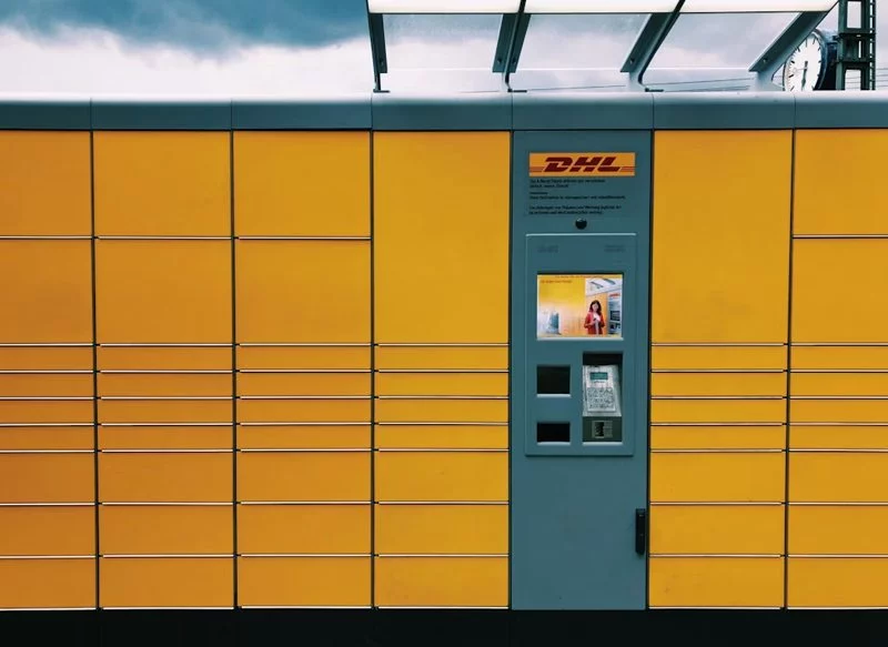 CÓMO FUNCIONA LA ESTAFA QUE SUPLANTA A DHL