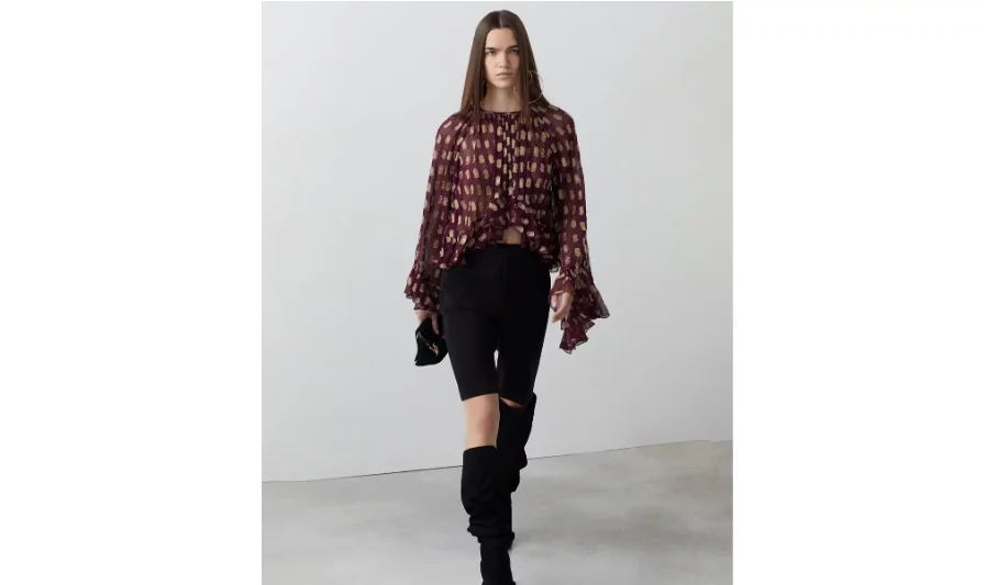 8 Preciosas Blusas De Sfera Para Llevar Debajo De Abrigos, Gabardinas O Cárdigans 3 8 Preciosas Blusas De Sfera Para Llevar Debajo De Abrigos, Gabardinas O Cárdigans