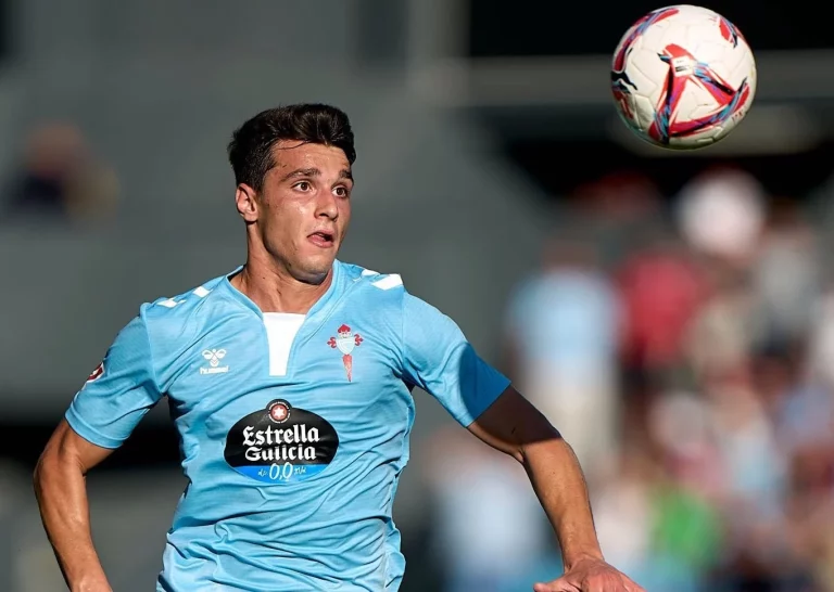 El Betis convence a Douvikas para que traicione al Celta