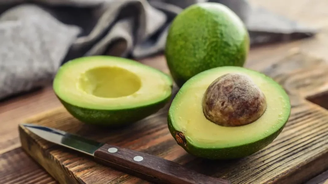 Aguacate: un superalimento que va mucho más allá del potasio