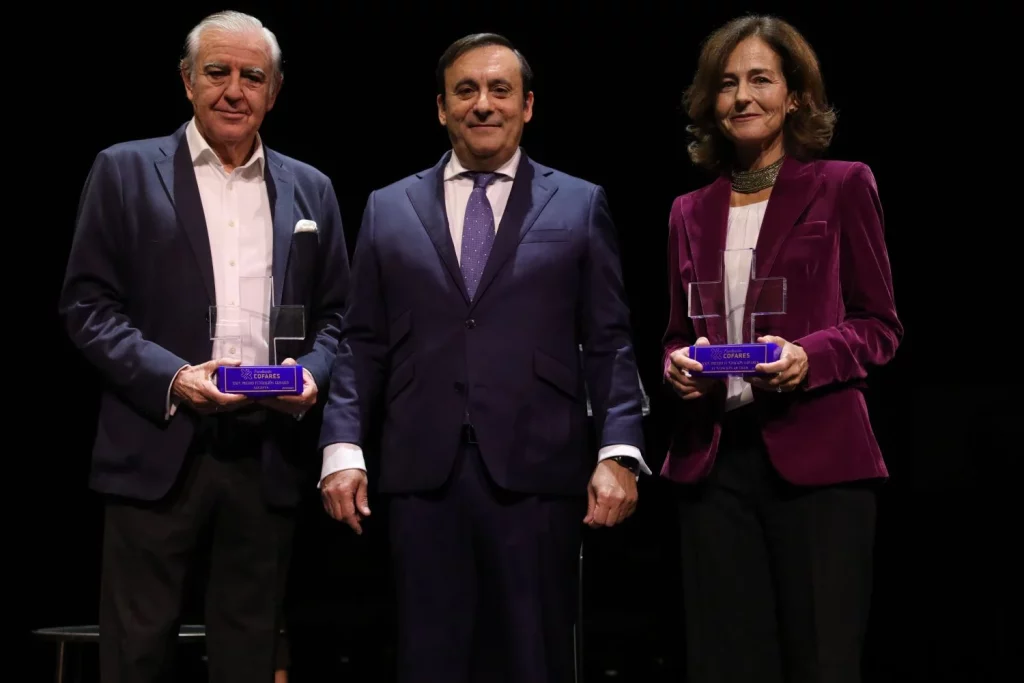 La Fundación Cofares Da Inicio A La Navidad Con Su Tradicional Concierto Benéfico Y Galardona La Labor De Aegefys Y De La Fundación Querer 1 Foto Premiados Premio Fundacion Cofares