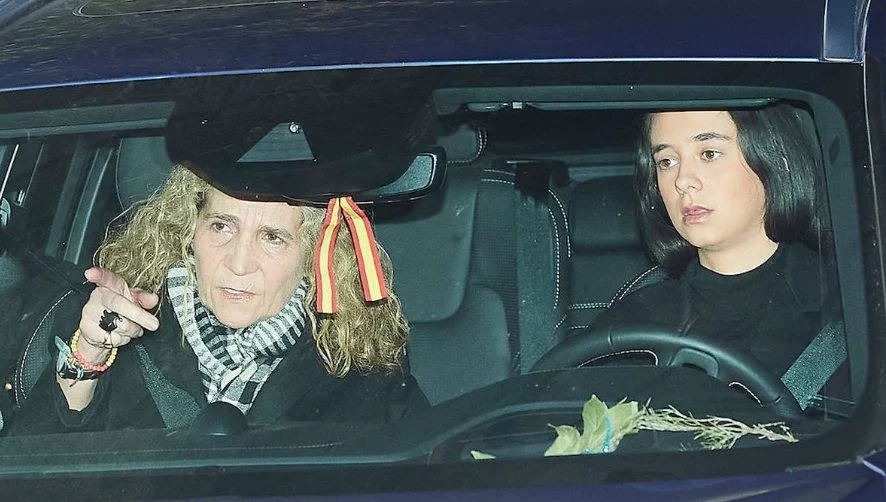 La infanta Elena le para los pies a Froilán tras el conflicto con Victoria Federica