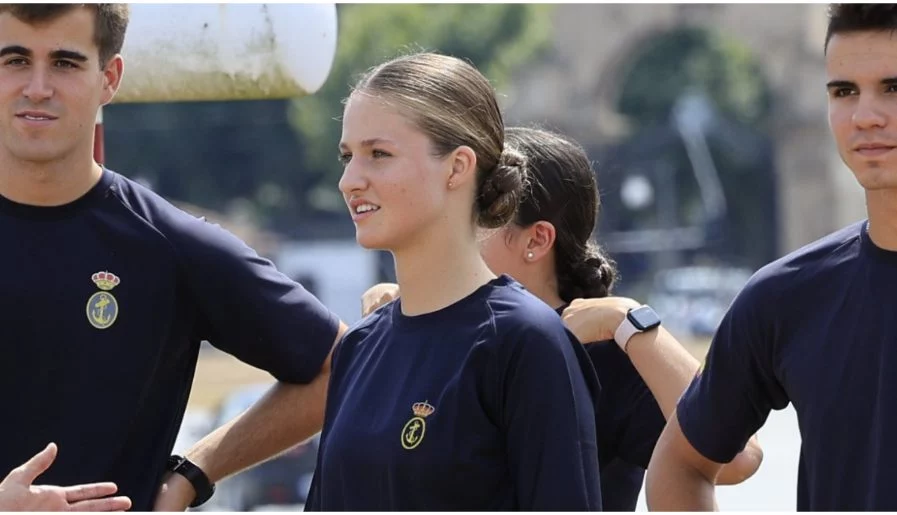 La princesa Leonor se salta las normas sus injustos privilegios en la Escuela Naval de Marín