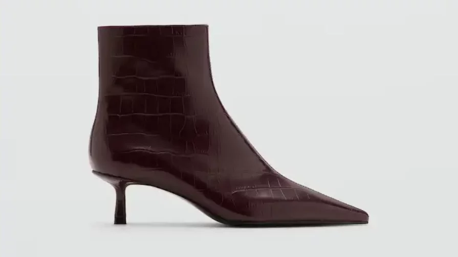 Radiante de los pies a cabeza con estos 8 zapatos de tacón cómodos de Mango