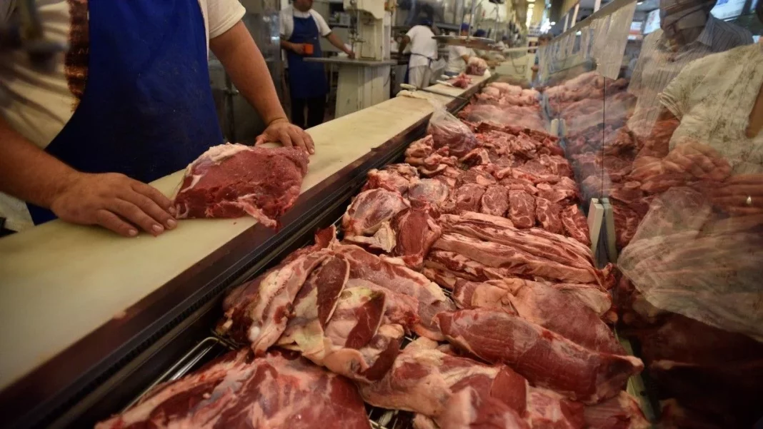 ¿Qué valoran los consumidores cuando compran carne en supermercados?