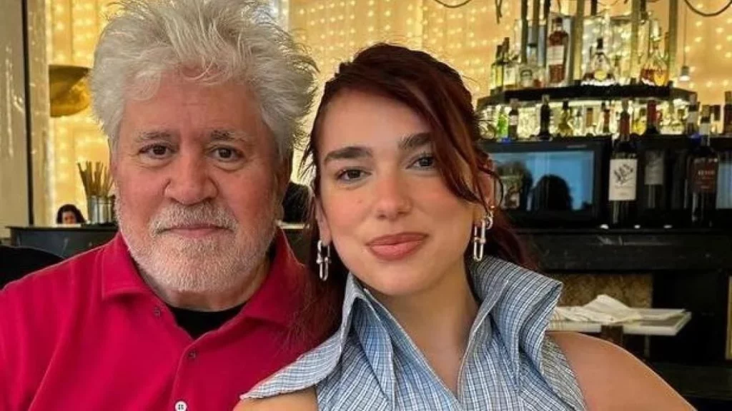 Una Relación Fluida Entre Almodóvar Y Dua Lipa