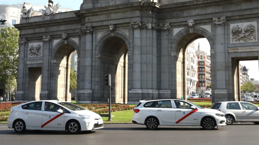 Licencias De Taxi: Un Obstáculo Y Una Inversión A Largo Plazo