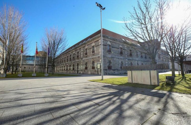 A juicio un abuelo en Cantabria acusado de llevar a cabo tocamientos a su nieta de 13 años