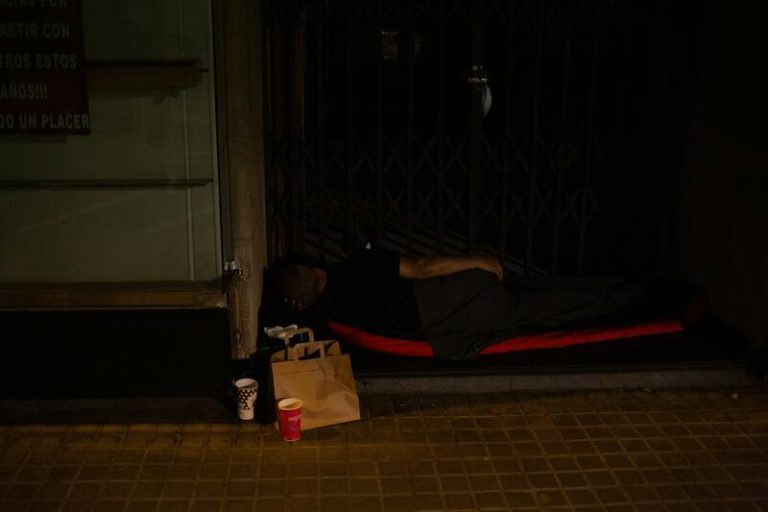 Un 76% de personas que llevaban hasta 6 meses sin hogar salen de la calle gracias a un proyecto de atención temprana