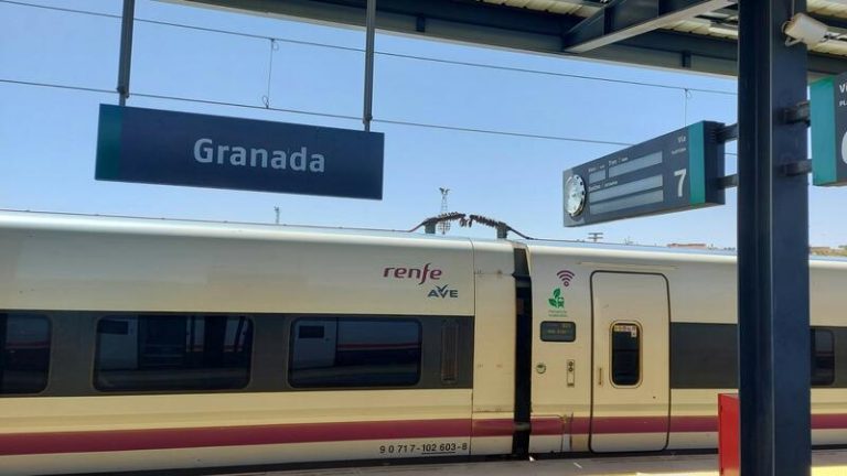 Adif pone en servicio el cambiador para mejorar la conexión de alta velocidad de Almería y Granada con Madrid