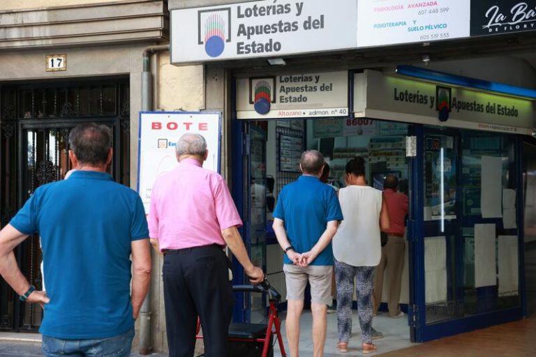 Madrid es la región dónde más ha caído el ‘Gordo’ de Navidad, que en 2023 visitó Paiporta y Aldaia afectadas por la dana